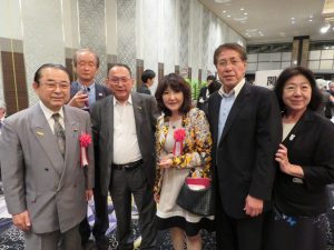 田中和徳衆議院議員と片山さつき衆議院議員を囲む神奈川県本部幹事